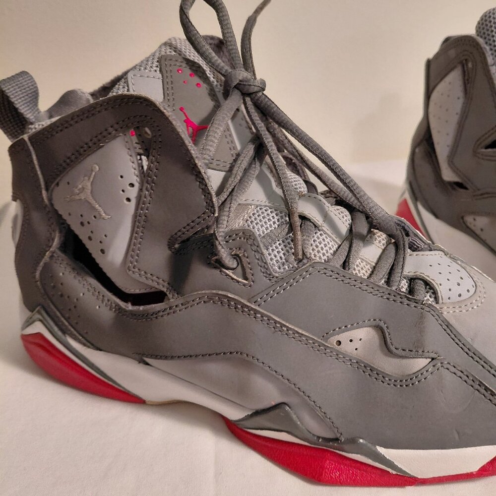 Nike Jordon True Flight shoes size 5.5Y cool grey, white, pink 342774-003